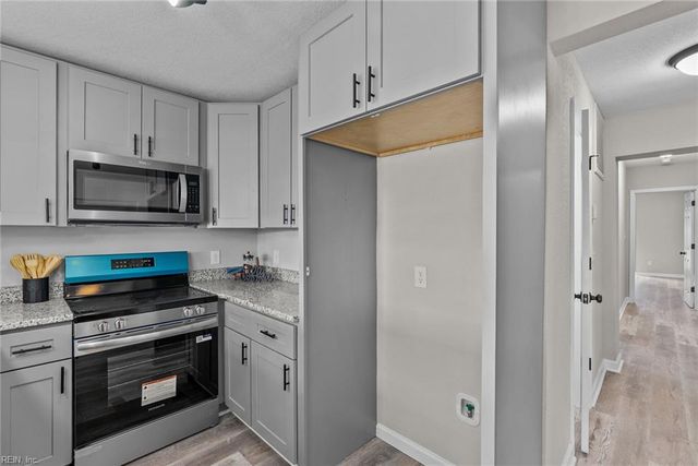 8483 Old Ocean View RD, Norfolk, VA 23518