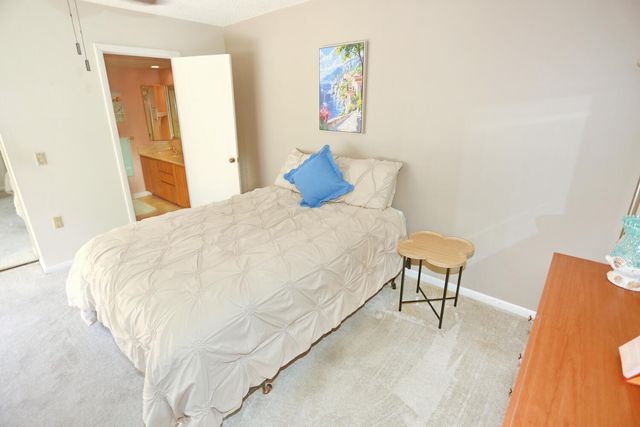 325 3rd Way, West Palm Beach, FL 33407