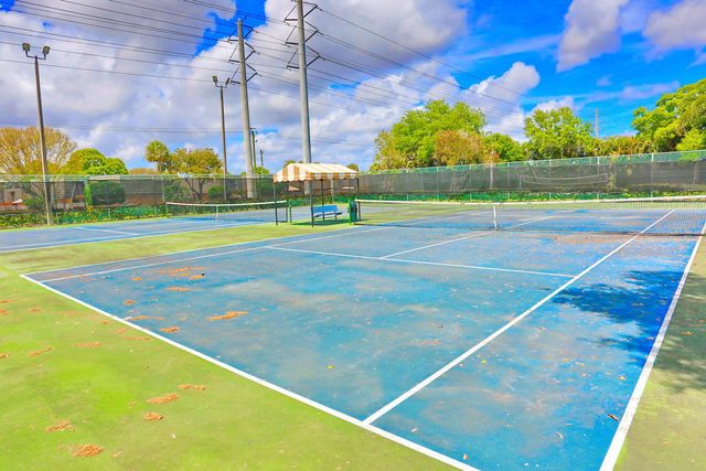 325 3rd Way, West Palm Beach, FL 33407