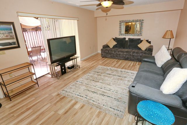 325 3rd Way, West Palm Beach, FL 33407