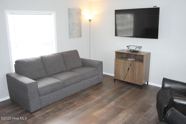 174 Lennondale Boulevard, Elizabethtown, NC 28337