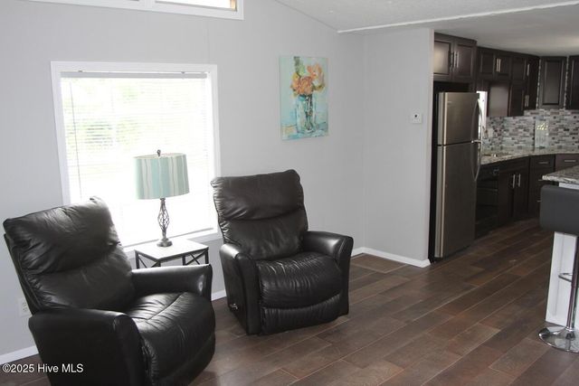 174 Lennondale Boulevard, Elizabethtown, NC 28337