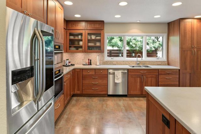 2521 Ardath Court, La Jolla, CA 92037
