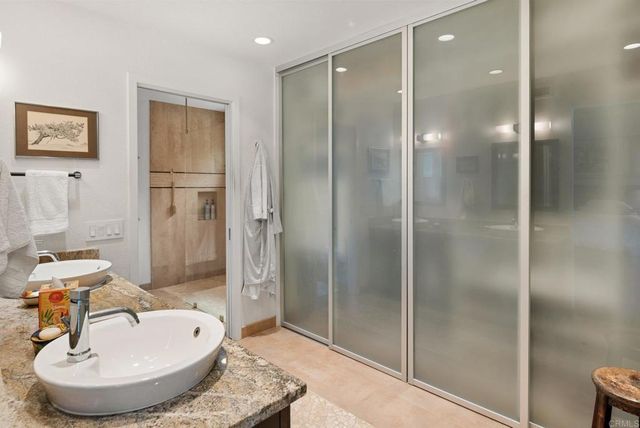 2521 Ardath Court, La Jolla, CA 92037