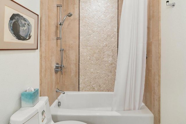 2521 Ardath Court, La Jolla, CA 92037