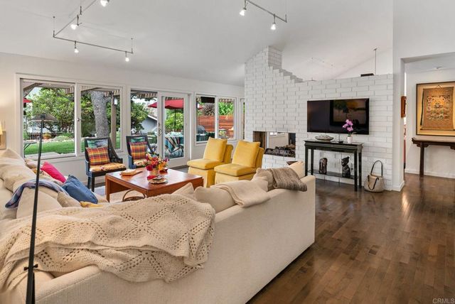 2521 Ardath Court, La Jolla, CA 92037