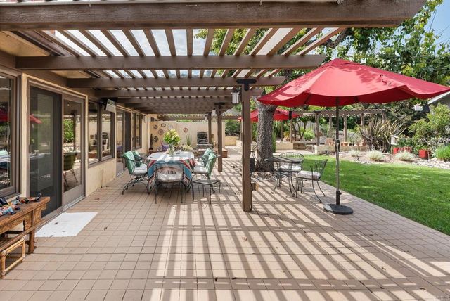 2521 Ardath Court, La Jolla, CA 92037