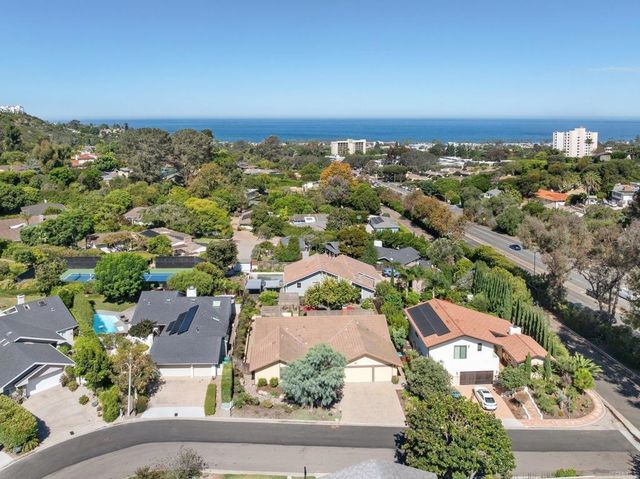 2521 Ardath Court, La Jolla, CA 92037