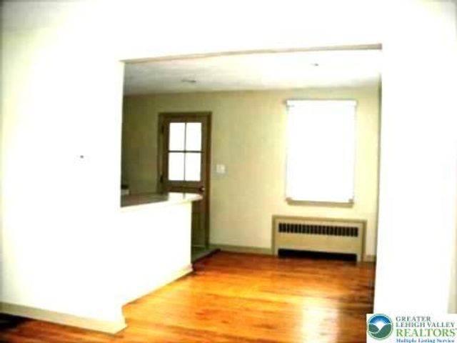 1088 1st Avenue, Hellertown Boro, PA 18055