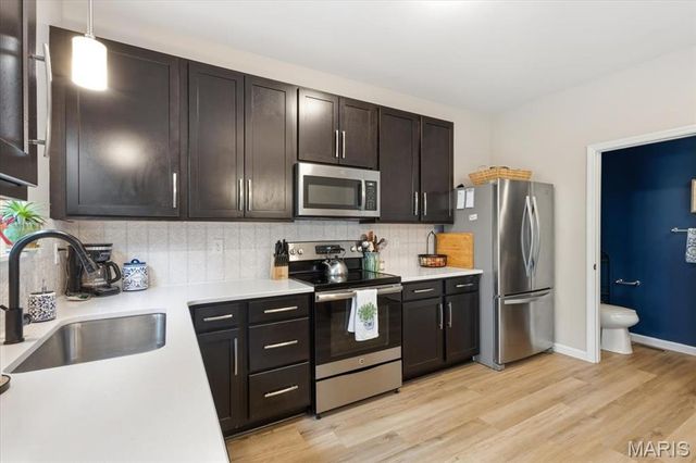 17025 Cambury Lane, Wildwood, MO 63040