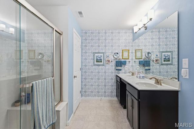 17025 Cambury Lane, Wildwood, MO 63040