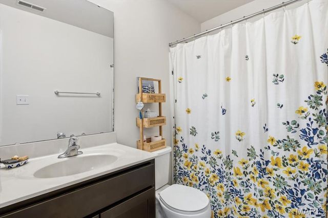 17025 Cambury Lane, Wildwood, MO 63040