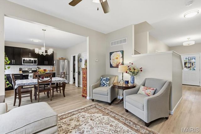 17025 Cambury Lane, Wildwood, MO 63040