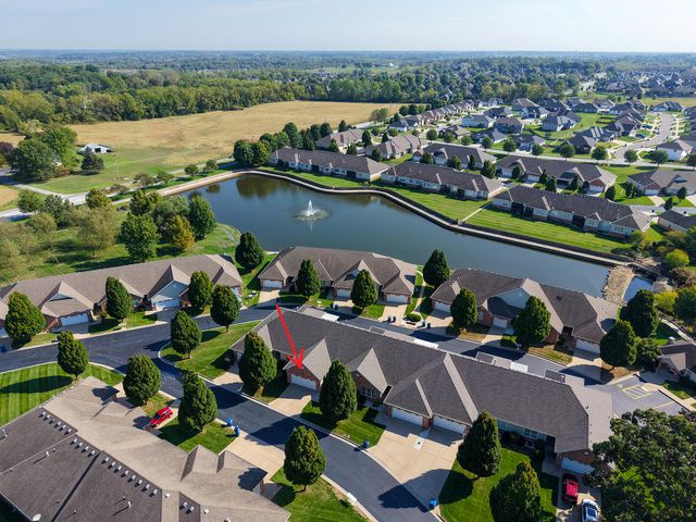 1398 N Sandy Creek Circle 2, Nixa, MO 65714