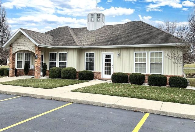 1398 N Sandy Creek Circle 2, Nixa, MO 65714