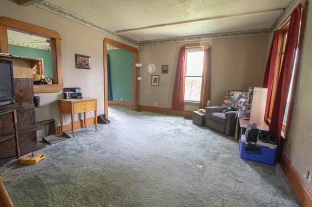 1402 9th Avenue NW, Austin, MN 55912