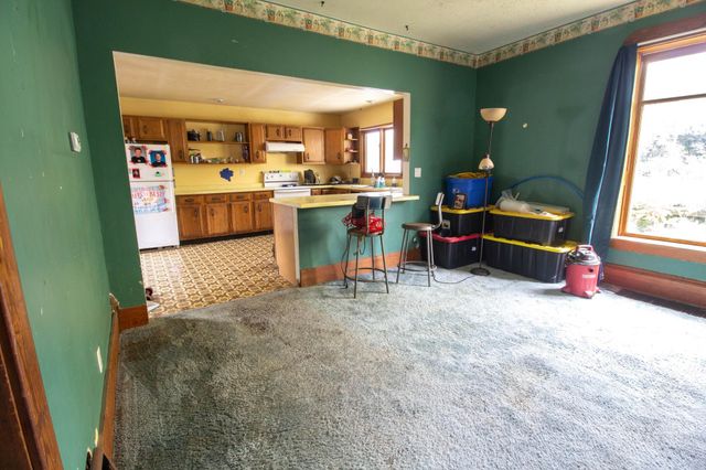1402 9th Avenue NW, Austin, MN 55912