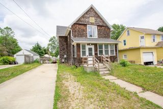 1402 9th Avenue NW, Austin, MN 55912