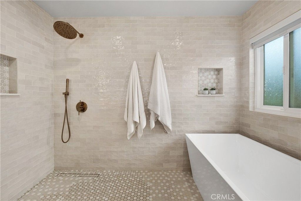 Image 30 of property listing at 27022 Mariscal, Mission Viejo, CA 92691