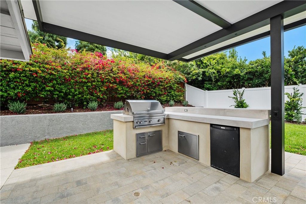 Image 37 of property listing at 27022 Mariscal, Mission Viejo, CA 92691