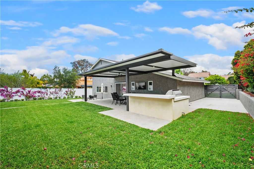 Image 43 of property listing at 27022 Mariscal, Mission Viejo, CA 92691