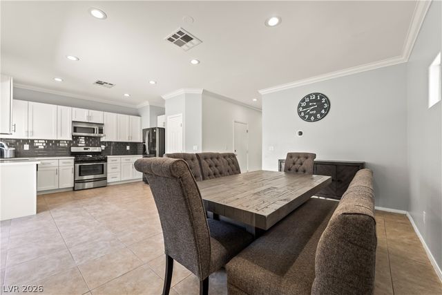 6156 Pacific Dogwood Avenue, Las Vegas, NV 89139