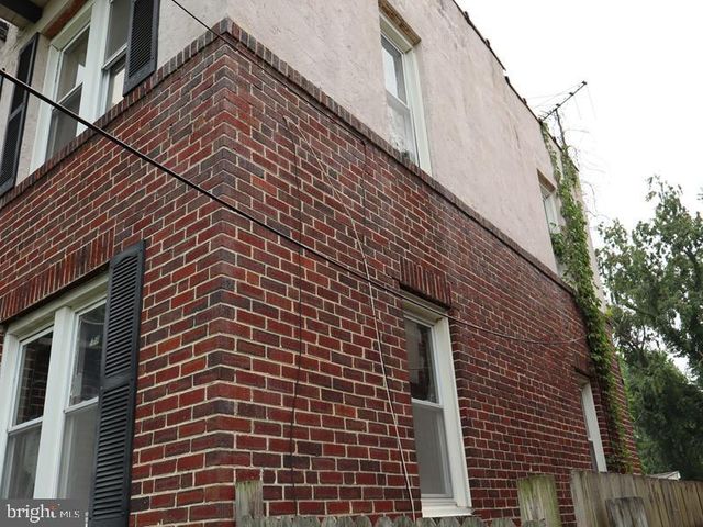 273 N BROAD ST, Penns Grove, NJ 08069