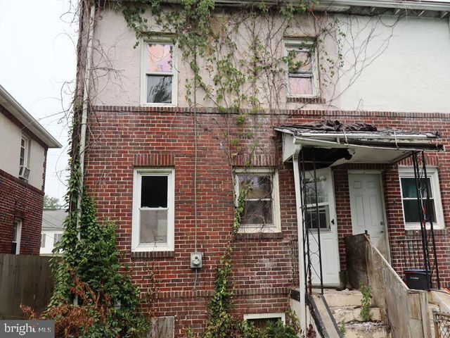 273 N BROAD ST, Penns Grove, NJ 08069