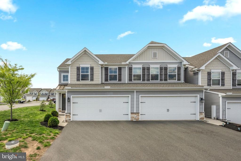 205 HAYWARD ST, Pottstown, PA 19464