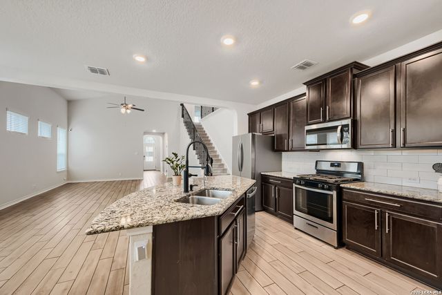 9602 Bicknell Sedge, San Antonio, TX 78254