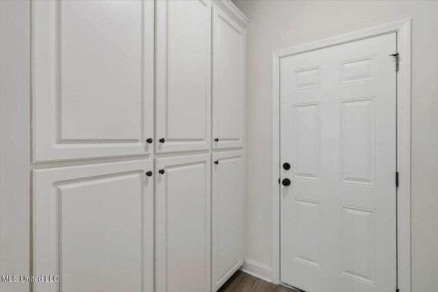 711 E Leake Street, Clinton, MS 39056