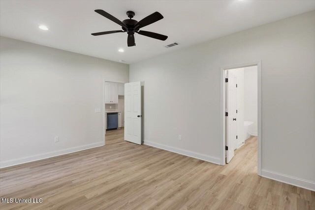 711 E Leake Street, Clinton, MS 39056