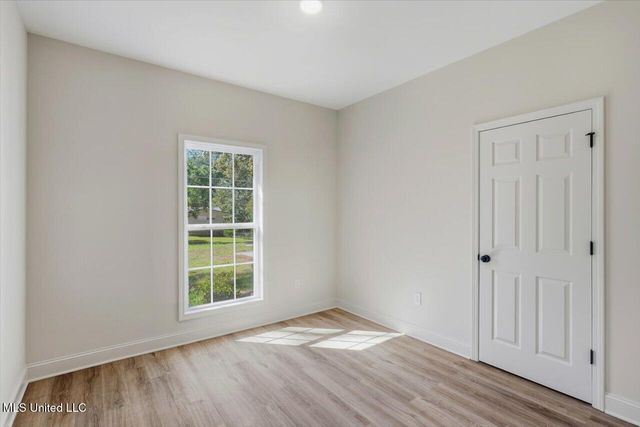 711 E Leake Street, Clinton, MS 39056