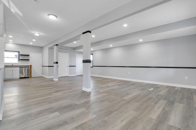 1705 Lexington Avenue, Columbus, OH 43211