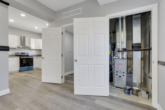 1705 Lexington Avenue, Columbus, OH 43211