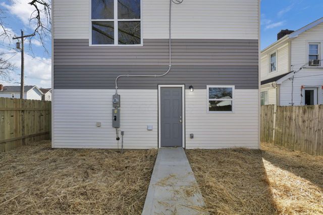 1705 Lexington Avenue, Columbus, OH 43211