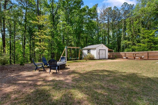 804 Sylvania Court SE, Mableton, GA 30126