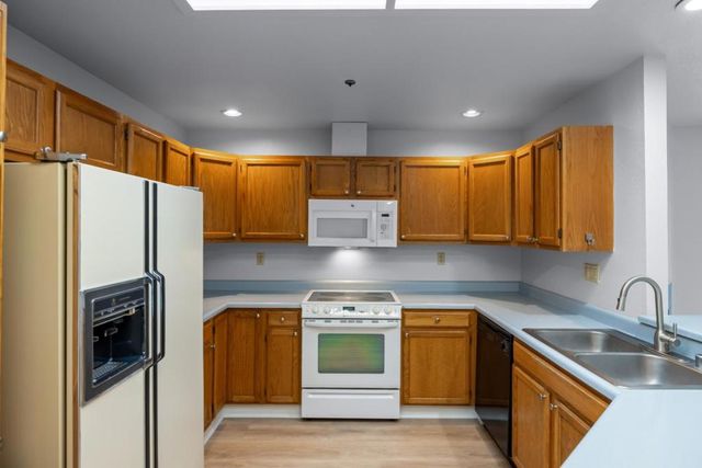 1140 Kimberly Court, Seaside, CA 93955