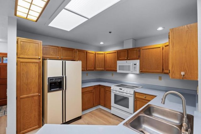 1140 Kimberly Court, Seaside, CA 93955
