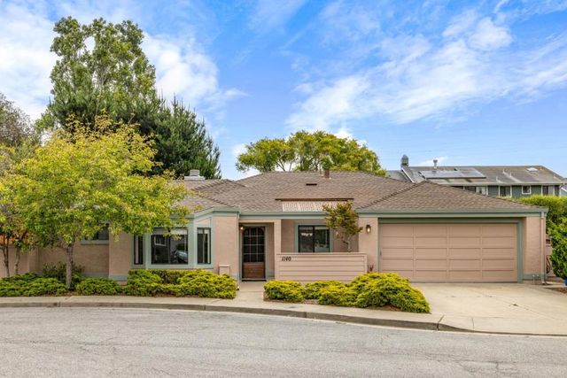 1140 Kimberly Court, Seaside, CA 93955
