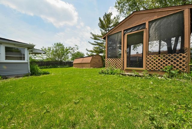 50 Ridgewood Road, Elk Grove Village, IL 60007