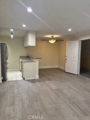 7035 Woodley 113, Van Nuys, CA 91406