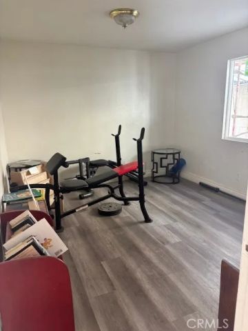 7035 Woodley 113, Van Nuys, CA 91406