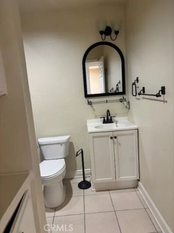 7035 Woodley 113, Van Nuys, CA 91406