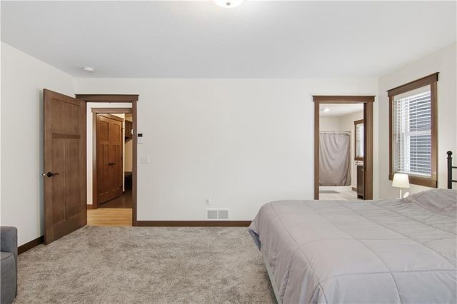 4919 Woodlands Drive, Eau Claire, WI 54703