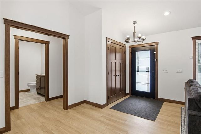 4919 Woodlands Drive, Eau Claire, WI 54703