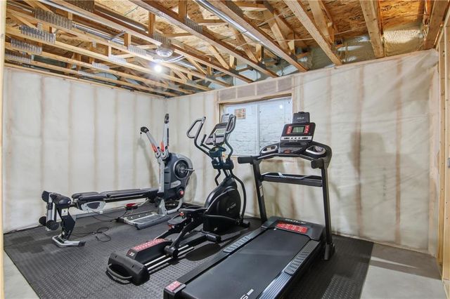 4919 Woodlands Drive, Eau Claire, WI 54703