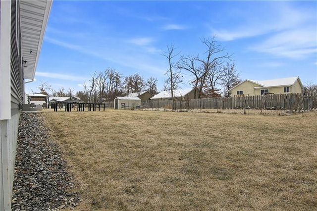 4919 Woodlands Drive, Eau Claire, WI 54703