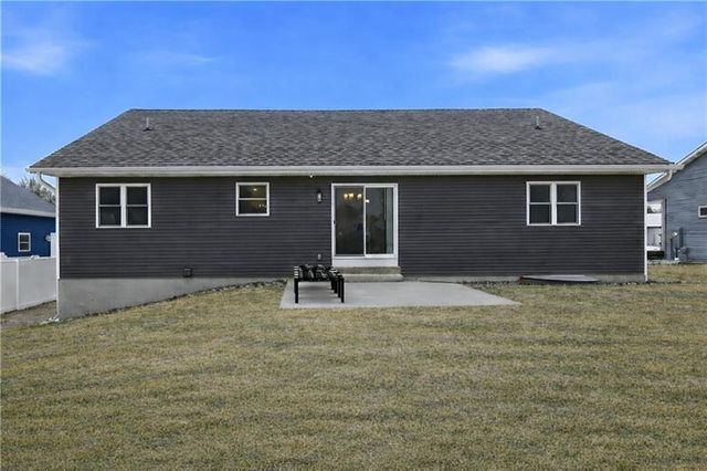 4919 Woodlands Drive, Eau Claire, WI 54703