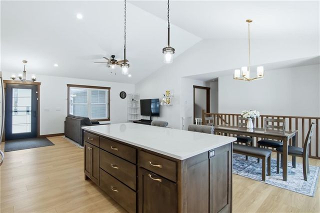 4919 Woodlands Drive, Eau Claire, WI 54703